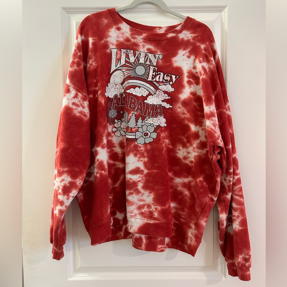 MEDIUM Women’s Tie Dye Alabama Sweatshirt